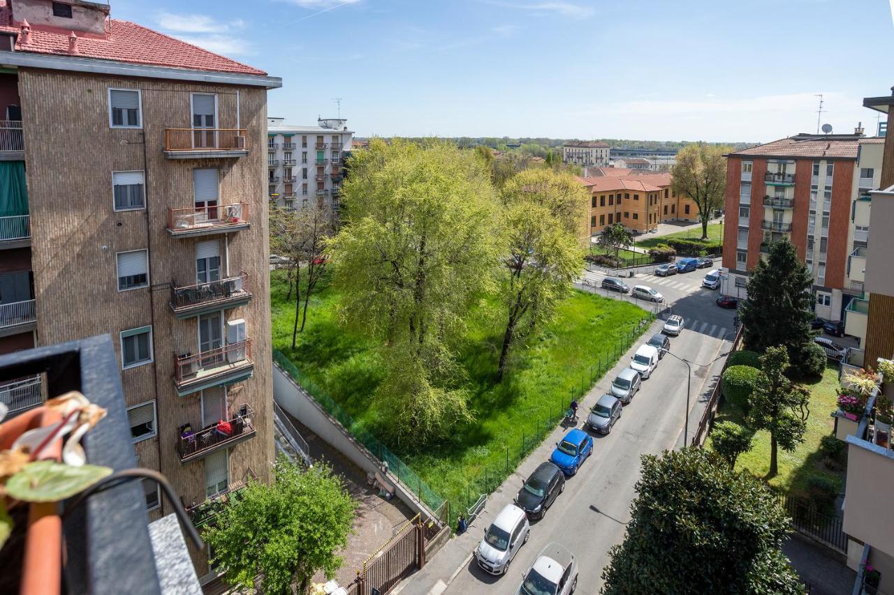 Milano City Apartments - Parking And Comfort - Spacious Apt Up To 8 Pax Екстер'єр фото