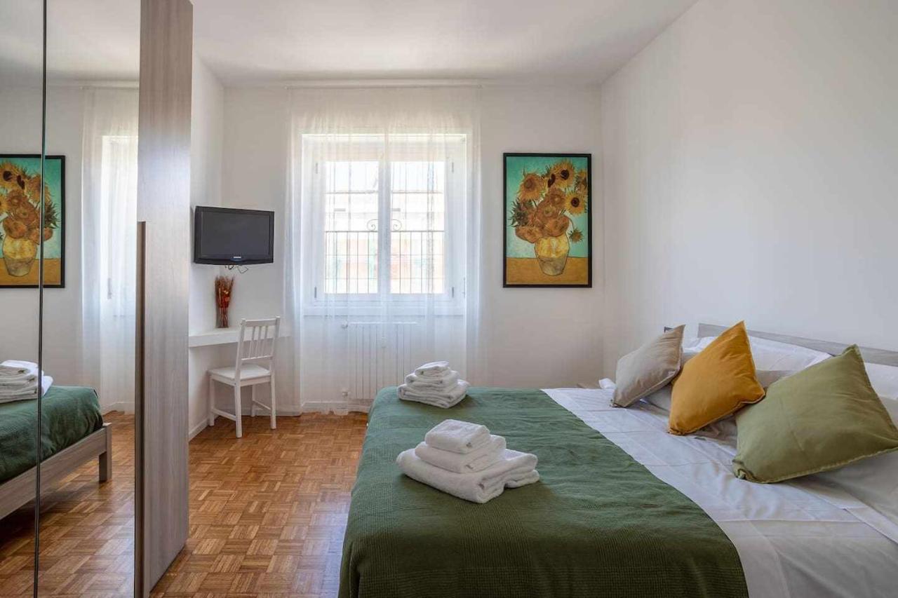 Milano City Apartments - Parking And Comfort - Spacious Apt Up To 8 Pax Екстер'єр фото